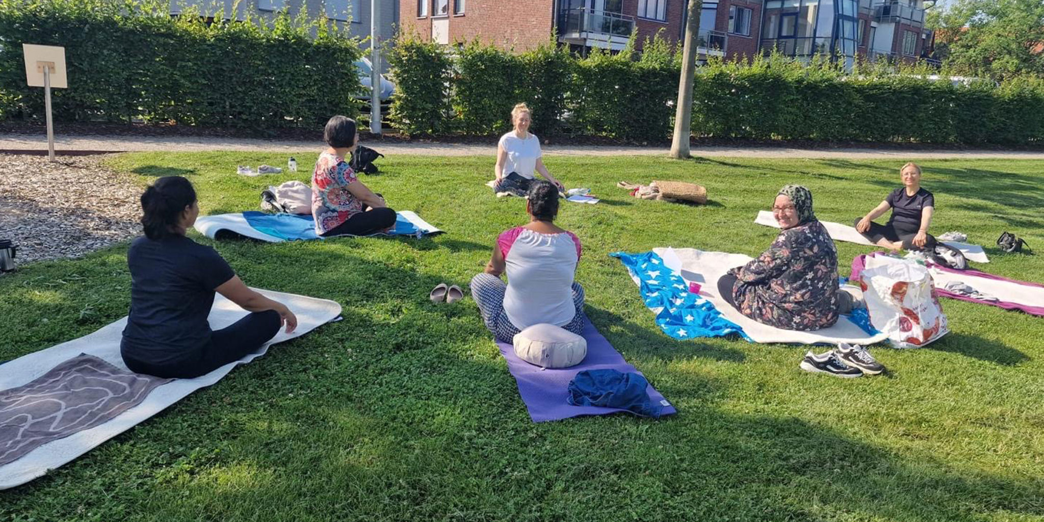 Yoga auf der Mütterwiese